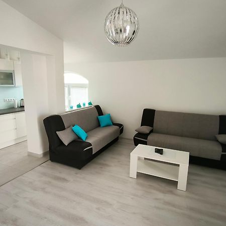 Rooms & Apartments Ana 2 Zadar Exterior photo