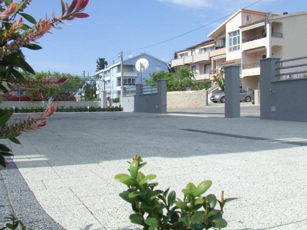 Rooms & Apartments Ana 2 Zadar Exterior photo